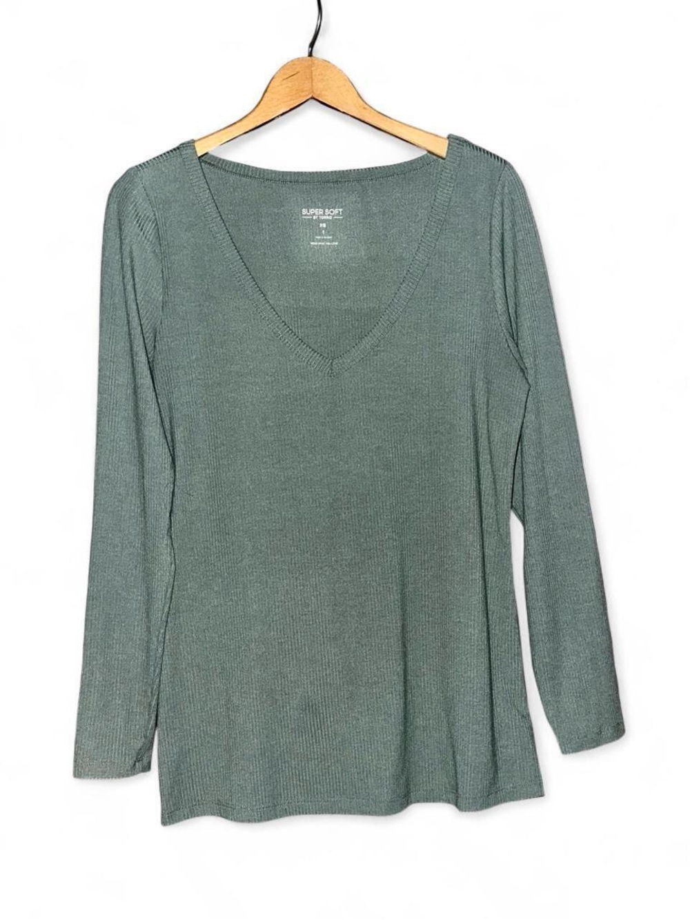 Torrid Super Soft V-Neck Ribbed T-Shirt Plus Size 1 1X 14 16 Green Meadow Sage